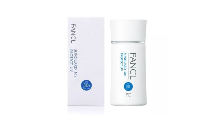 圖片來源：FANCLFANCL無添加長效防曬露選用物理防曬配方，反射紫外線及其他過敏源入侵，保護皮膚曬黑，抵禦太陽光導致的衰老。質感非常輕盈，不黏膩，水潤不泛白，有效對抗太陽和污染物帶給肌膚的傷害，確